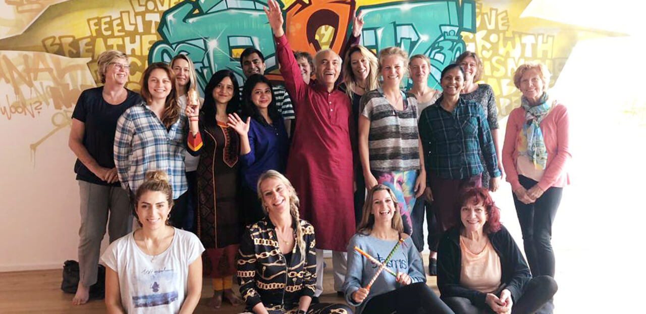 DIVINE SOUL YOGA RETREAT  LOOSDRECHT – BLISS MEDITATION, HEALING, YOGA 1-4 OKT 2021